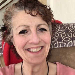 Meet your Posher, Rhonda